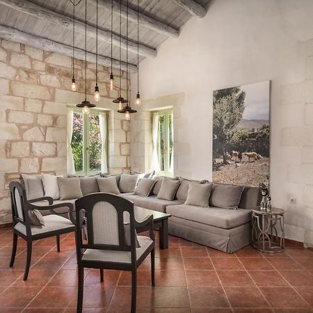 Fílippos Boutique Villa Petra Amanda Heated Pool Optional מראה חיצוני תמונה